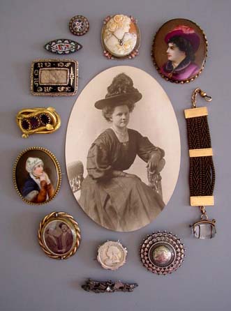 Premium Photo  Antique cameo brooch Victorian era Delicate piece